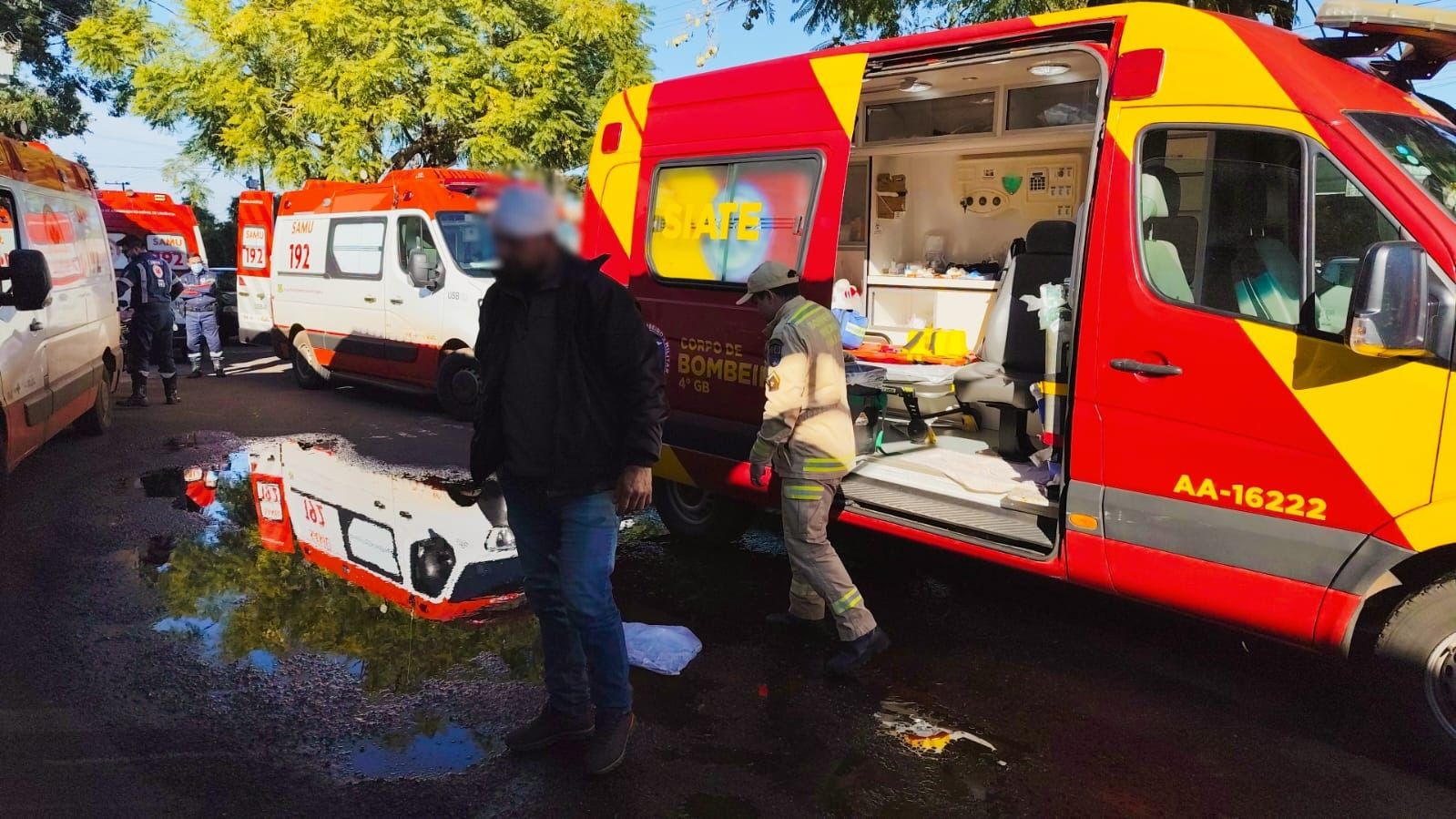 Bombeiros atendem vítima que levou facada no Bairro Interlagos