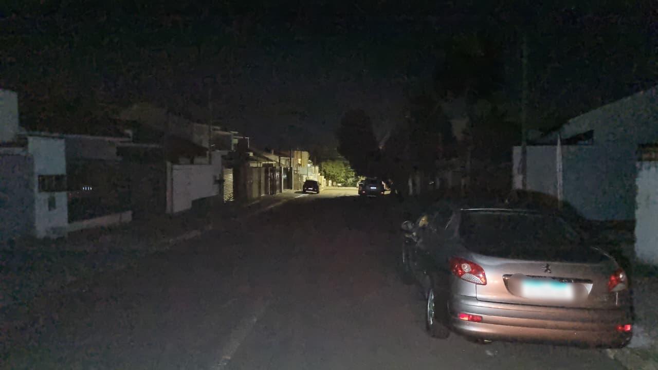 Moradores do Parque Verde relatam falta de energia mesmo após Copel informar retorno da luz
