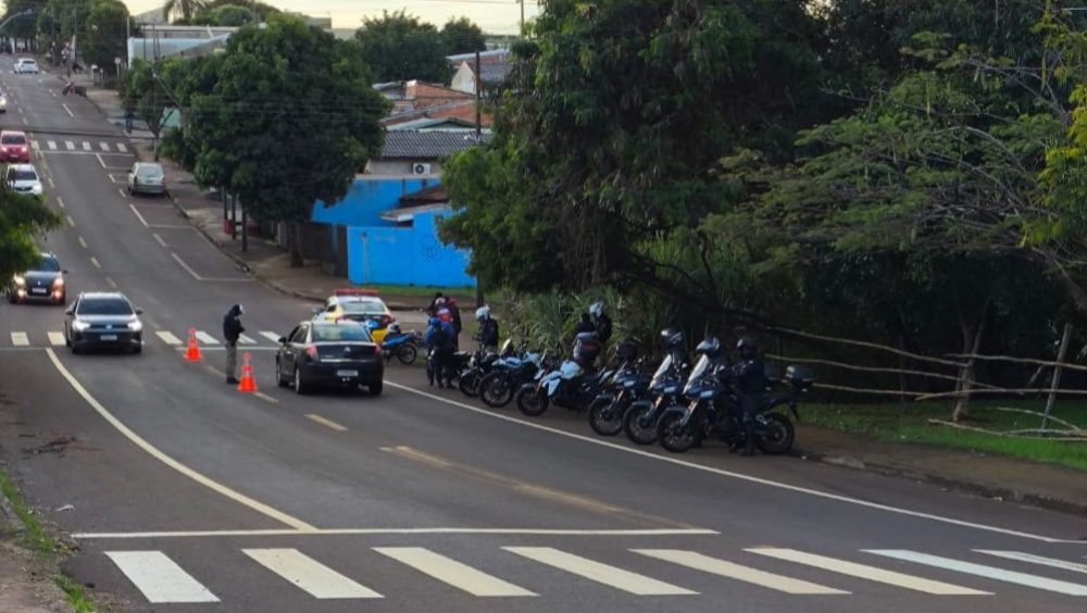 Polícia Militar e Guarda Municipal intensificam fiscalização e aplicam 82 multas em Cascavel Imagem referente a Polícia Militar e Guarda Municipal intensificam fiscalização e aplicam 82 multas em Cascavel