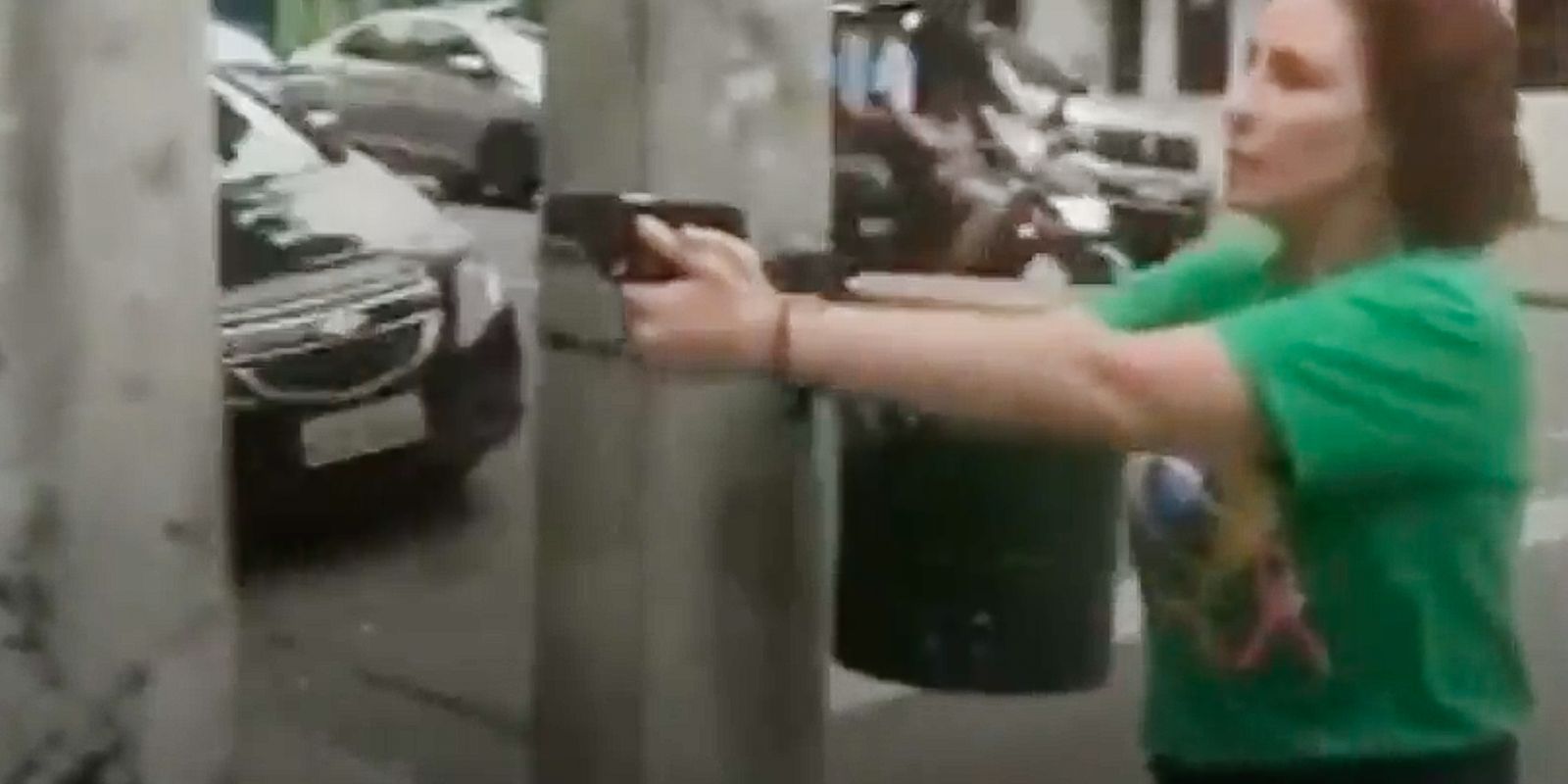 Imagem referente a AGU envia à Itália defesa de extradição de Carla Zambelli