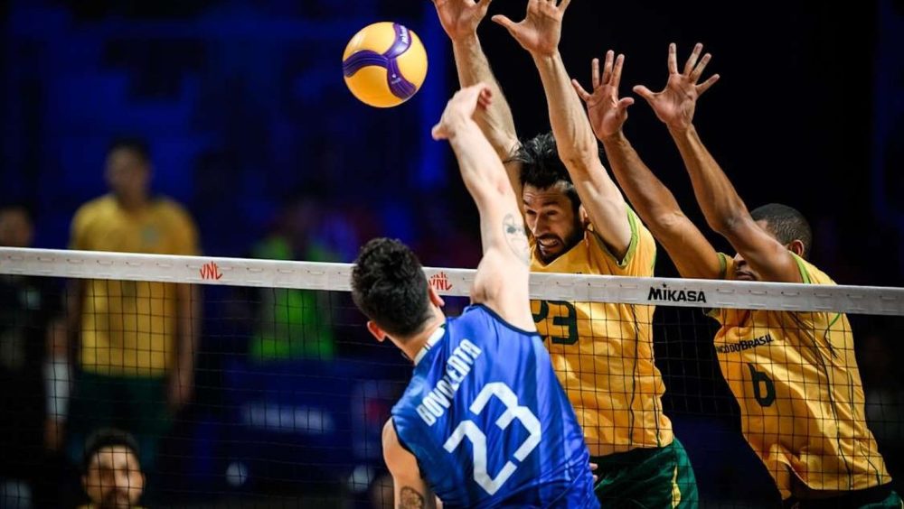Imagem referente a Vôlei: Brasil é superado pela Itália, seu 2º revés na Liga das Nações