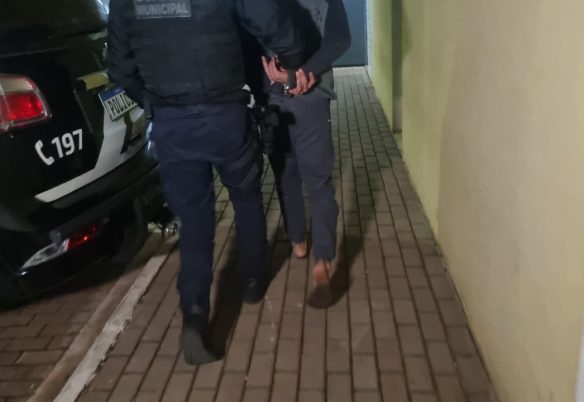 Filho é preso pela Guarda Municipal após descumprir medida protetiva solicitada pela própria mãe