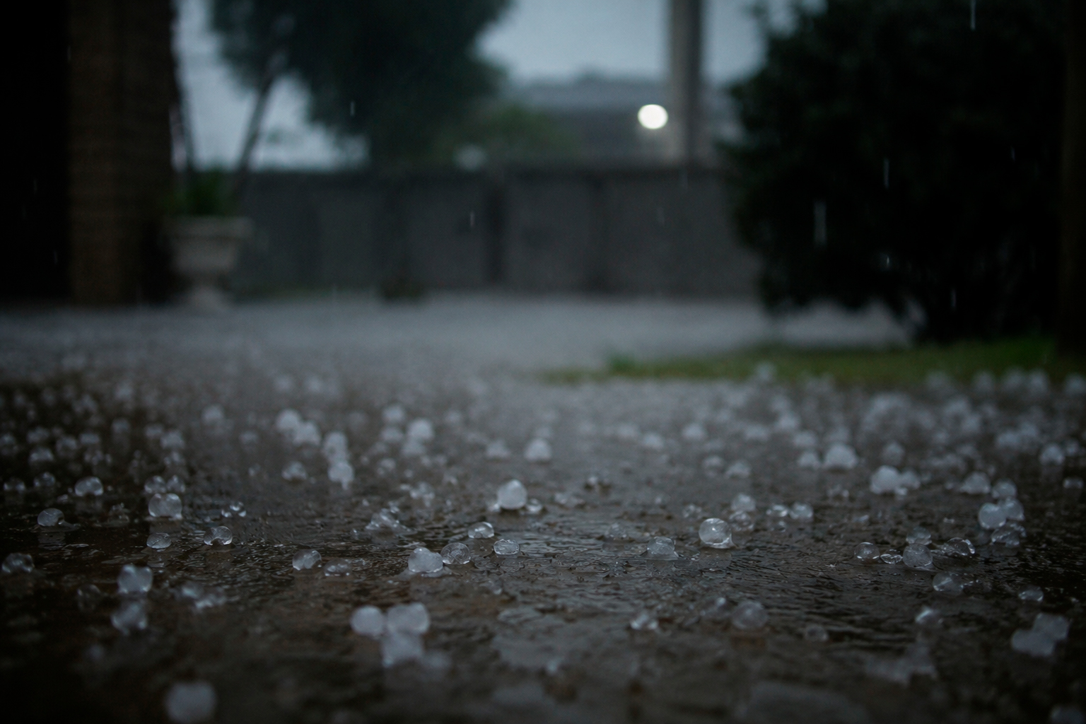 Imagem referente a Oeste do Paraná entra em alerta para temporais com risco de granizo e ventos de até 60 km/h