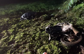 Jovem de 19 anos morre em grave acidente entre moto e caminhão na PR-182
