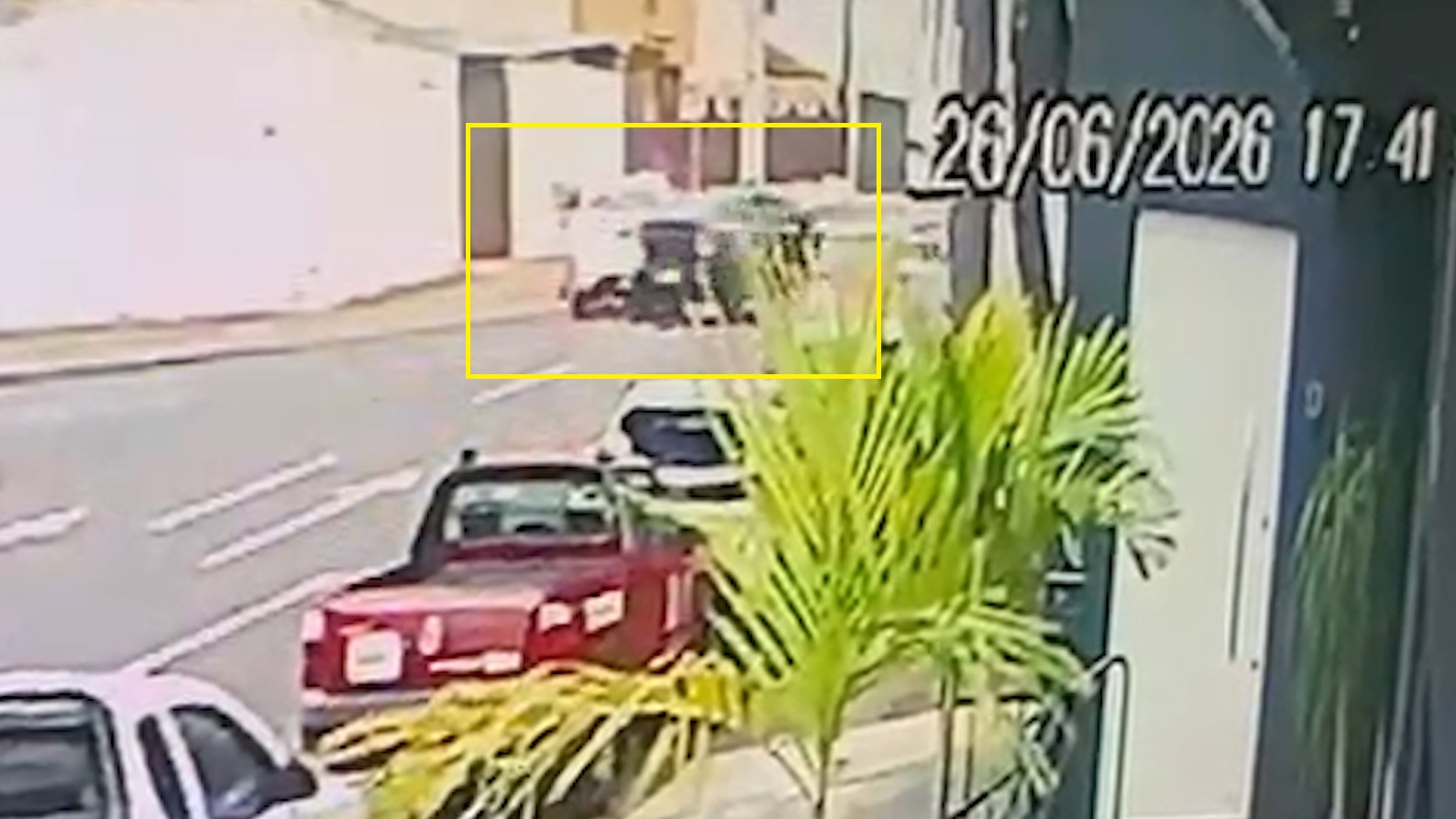Veja como ocorreu forte acidente entre Astra e Versa