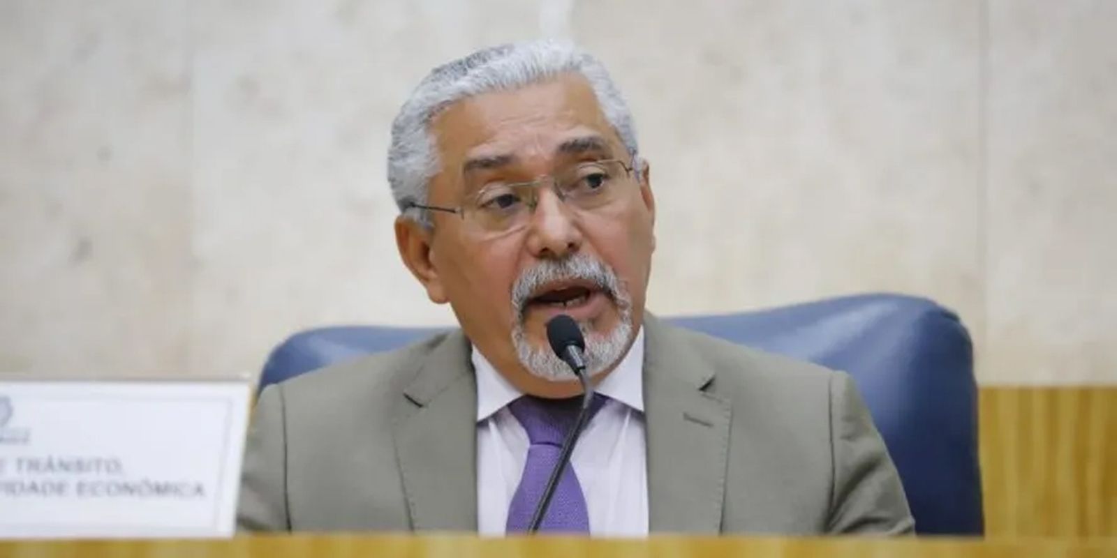 Imagem referente a Vereador de SP Senival Moura pede afastamento do PT