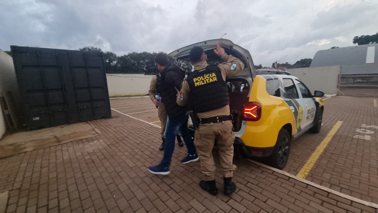Efeito pós-sufoco na copa: motociclista embriagado é preso pela PM