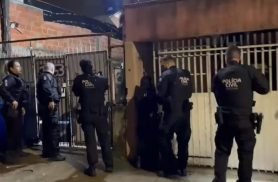 Megaoperação da Polícia Civil mira quadrilha que furtava idosos em ônibus de Curitiba e região Megaoperação da Polícia Civil mira quadrilha que furtava idosos em ônibus de Curitiba e região