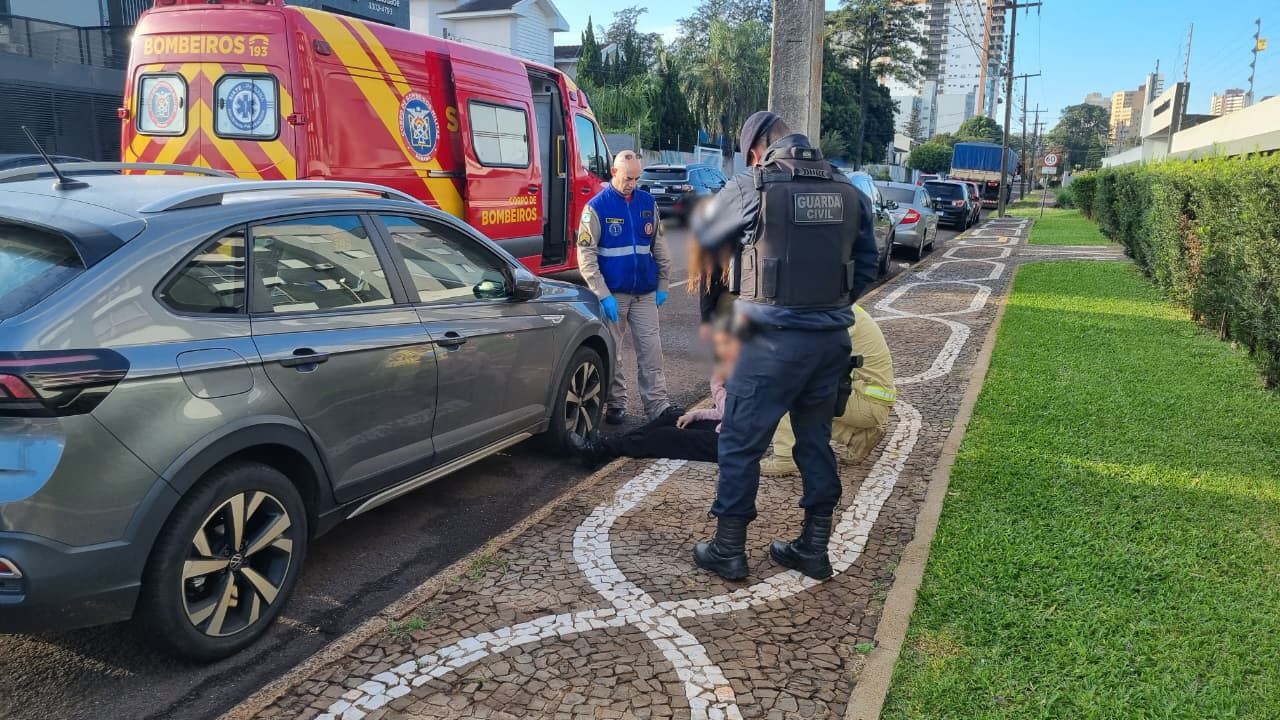 Pulse e Punto se envolvem em colisão na Rua Manaus e Siate é acionado