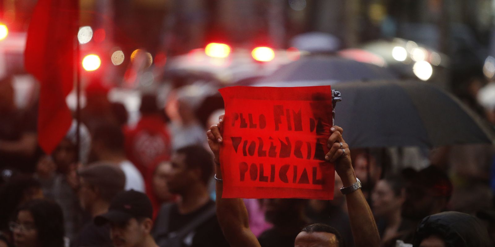 Imagem referente a Estado pede desculpa a familiares de vítimas de violência policial