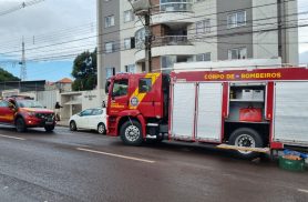 Ford Ka é destruído em incêndio dentro de garagem de edifício