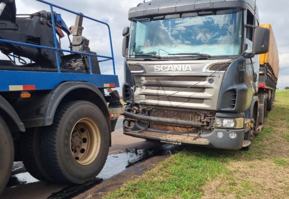 Acidente interdita faixa da BR-163 entre Cascavel e Toledo