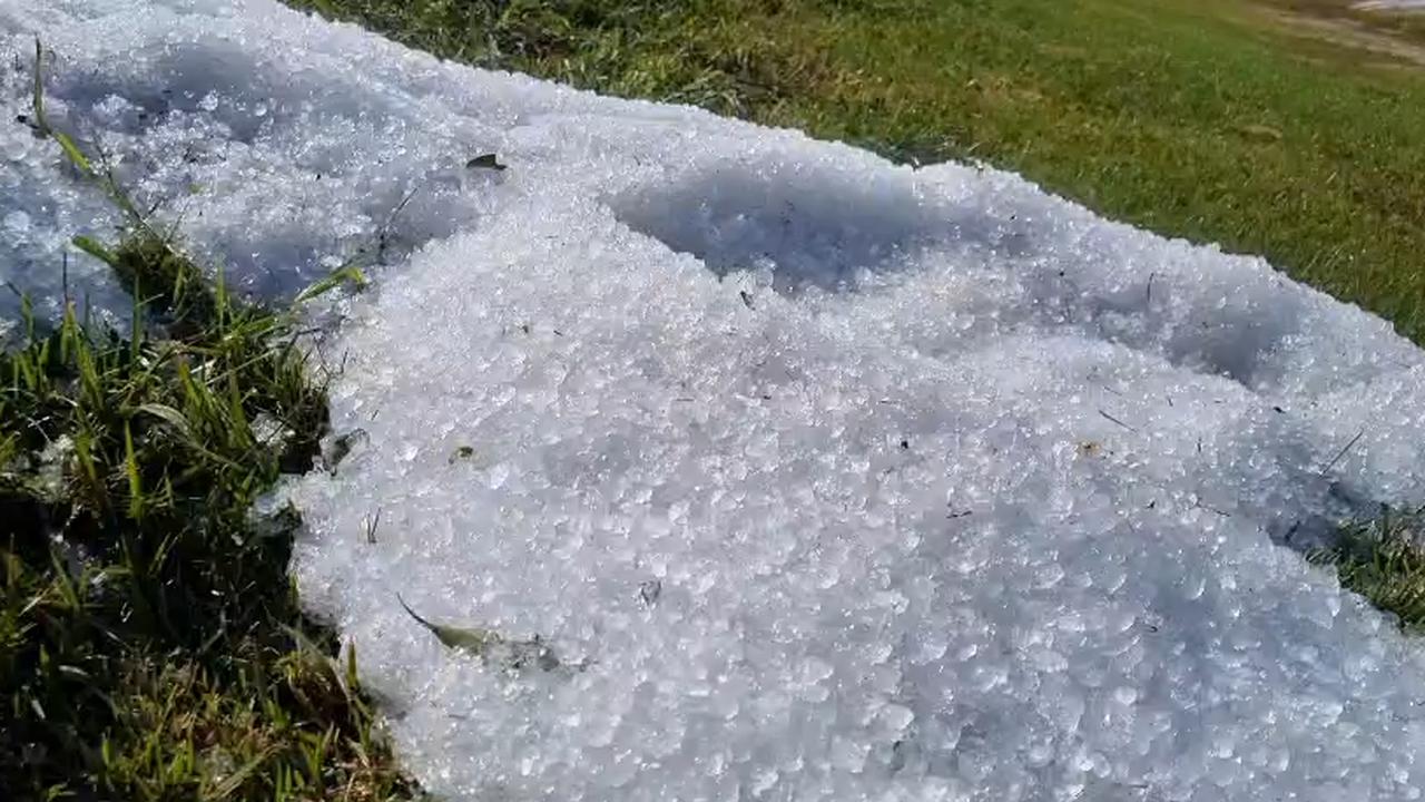 Cascavel, 30/06/2026: Granizo pinta a cidade de branco