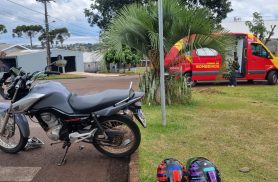 Acidente entre carro e moto deixa jovem ferida no Bairro Brasília, em Cascavel