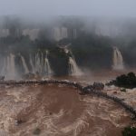 Vazão das Cataratas do Iguaçu chega a 5,7 milhões de litros por segundo; Veja imagens! Imagem relativa a Vazão das Cataratas do Iguaçu chega a 5,7 milhões de litros por segundo; Veja imagens!