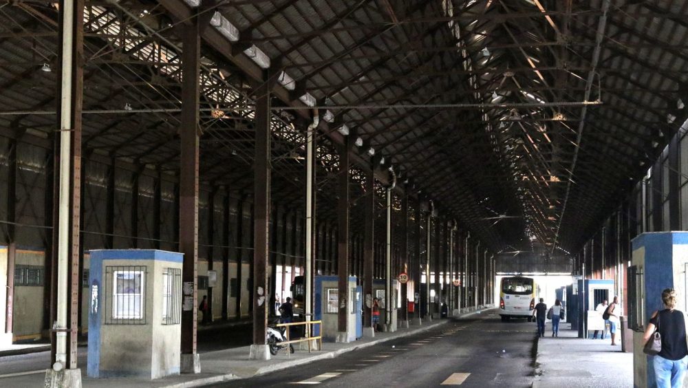 Rodoviários rejeitam proposta e decidem manter greve no Rio Imagem referente a Rodoviários rejeitam proposta e decidem manter greve no Rio
