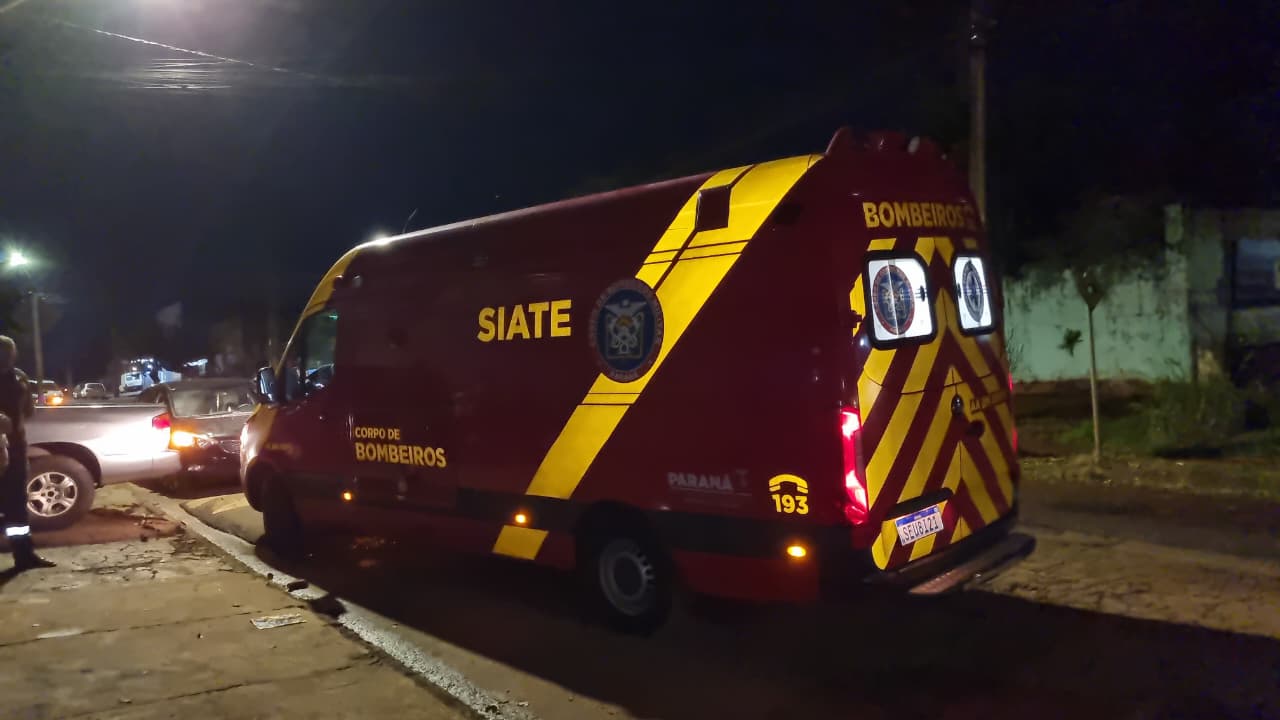 Idoso de 72 anos fica ferido em acidente entre moto e bicicleta no Cascavel Velho