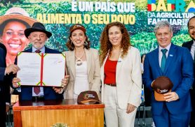 “Melhor arma que um país pode ter é alimento”, diz Lula “Melhor arma que um país pode ter é alimento”, diz Lula