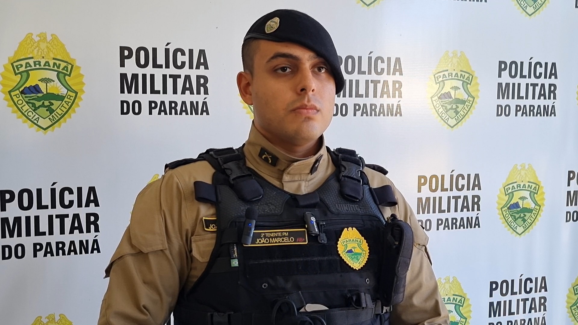 Vítima de tentativa de homicídio foi emboscada ao sair para buscar pizza, relata PM