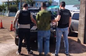 Homem é preso em flagrante após espancar brutalmente mulher em Santa Tereza do Oeste