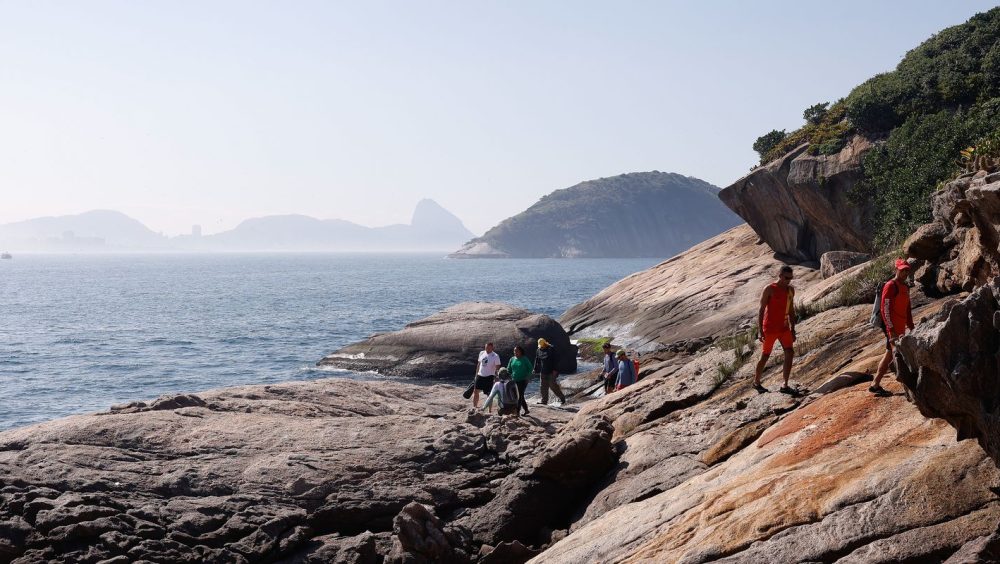 Trilha nas Ilhas Cagarras exige preparo e oferece vista única do Rio Imagem referente a Trilha nas Ilhas Cagarras exige preparo e oferece vista única do Rio