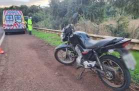 Pneu estoura e casal cai da moto na BR-369, em Cascavel