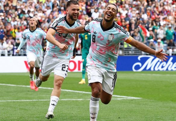 Bélgica vira contra o Senegal com pênalti no final da prorrogação