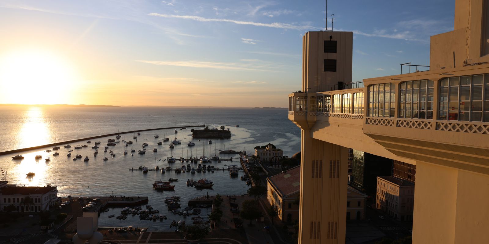 Imagem referente a Lei torna Salvador capital simbólica do Brasil em 2 de Julho