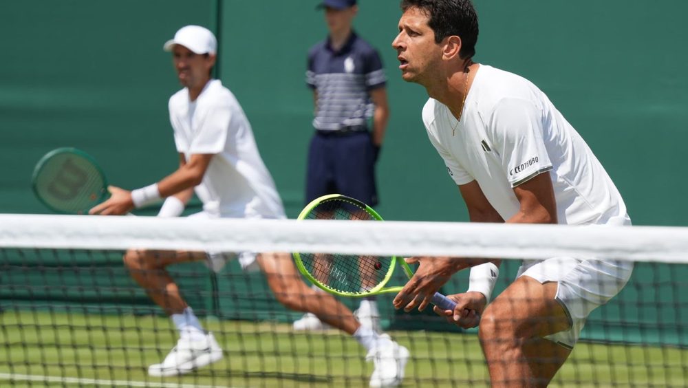 Brasileiros têm dia ruim em Wimbledon e caem nas duplas masculinas Imagem referente a Brasileiros têm dia ruim em Wimbledon e caem nas duplas masculinas