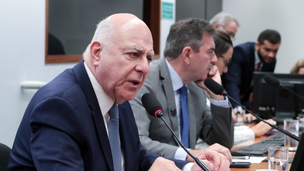 Comissão da Câmara aprova PEC que cria Fundos para Sul e Sudeste Imagem referente a Comissão da Câmara aprova PEC que cria Fundos para Sul e Sudeste