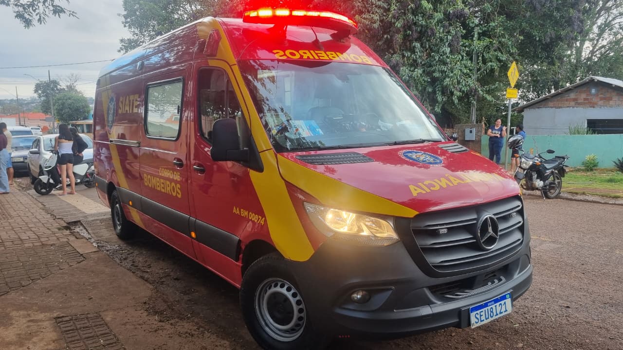 Menino autista de quatro anos leva garrafada na cabeça de colega em escola municipal