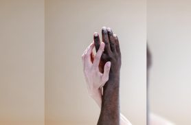 O preconceito envelheceu mal e a sociedade ainda precisa vencê-lo