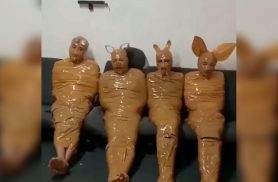 Inusitado: Suspeitos de furto são "vestidos de Teletubbies" após flagrante