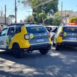 Imagem relativa a Ataque a tiros mata casal em carro; mulher teria sido vítima por estar com o companheiro