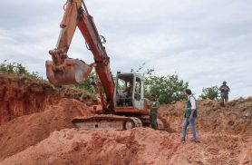 Inea interdita área de extração ilegal de minério no estado do Rio