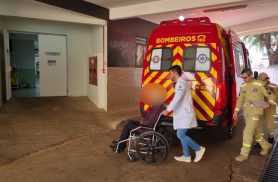 Idoso de 81 anos sofre queda dentro de apartamento e é encaminhado à UPA