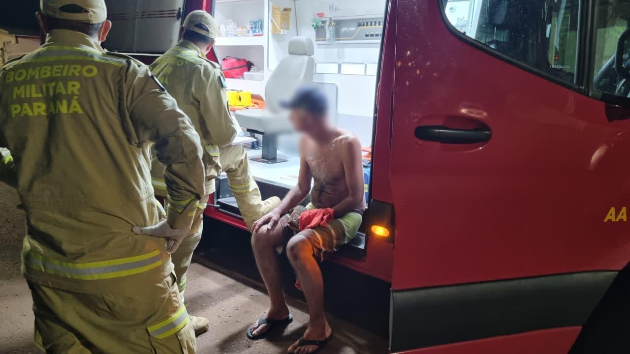 Vítima de agressão é socorrida pelo Siate na Rua Silverstone