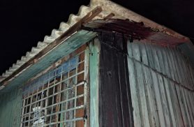 Casa é danificada após morador colocar fogo em colchão no Melissa