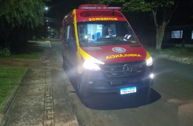 Motociclista fica ferida após atropelar cachorro no Bairro Alto Alegre