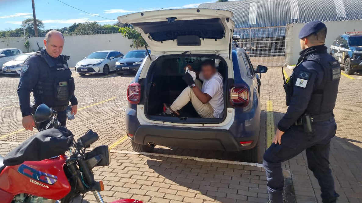 Homem é detido pela GM após denúncia de violência doméstica no Riviera