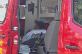 Motociclista fica ferido após acidente com Fiat Toro no Bairro Floresta Motociclista fica ferido após acidente com Fiat Toro no Bairro Floresta