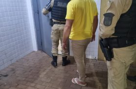 Homem é detido por equipe da Cavalaria após caso de Maria da Penha no Santa Cruz