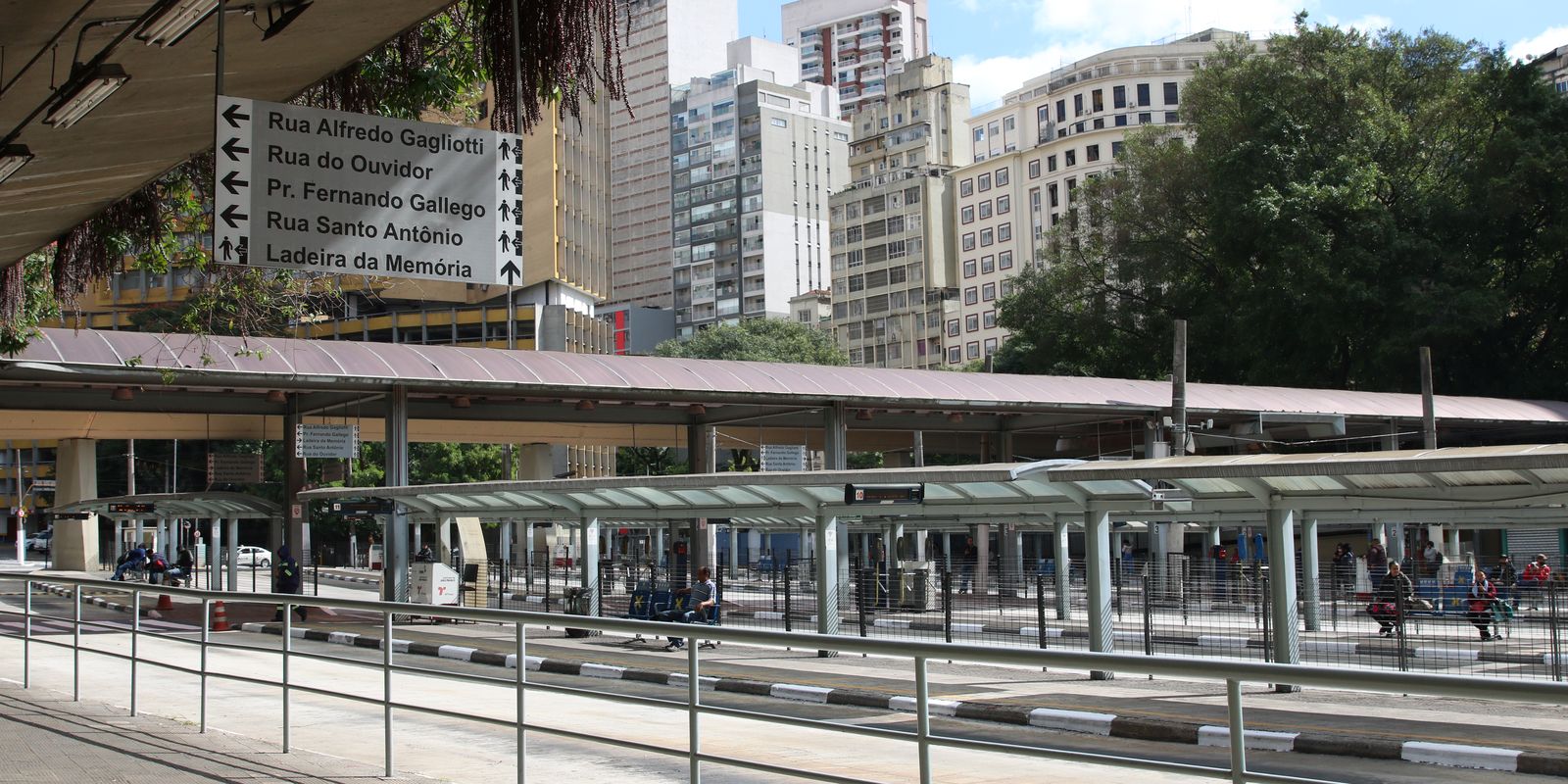 Imagem referente a Rodoviários do Rio e empresários não chegam a acordo em nova audiência