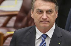 Exército entrega armas de Bolsonaro à PF e informa falta de duas