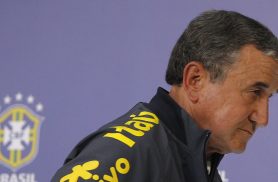 Parreira permanece internado na UTI com quadro de infecção pulmonar