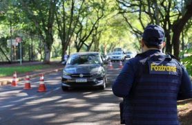 Foztrans apreende mais de 60 veículos paraguaios com multas em Foz do Iguaçu