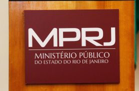 Justiça afasta servidor por suspeita de licenças ambientais ilegais