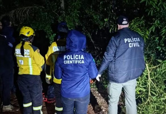 Adolescente de 17 anos é sequestrada e executada a tiros; dois suspeitos presos