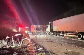 Tragédia na BR-153: Pai e duas filhas morrem em acidente frontal com caminhão