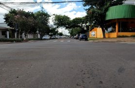 Transitar realiza estudo de velocidade para avaliar possíveis intervenções na Rua Flamboyant